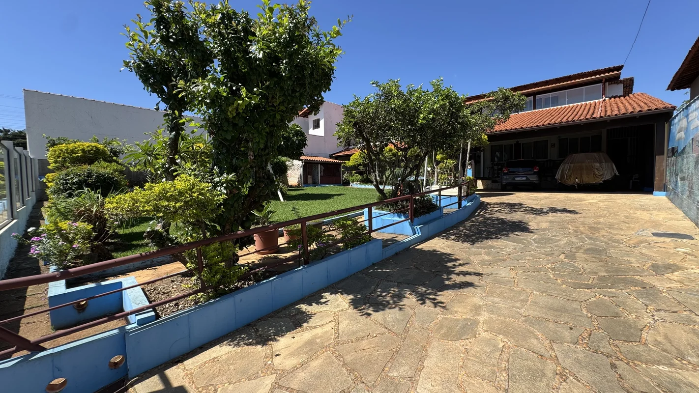 Oportunidade! Casa Completa em Condomínio Fechado – Muito Espaço, Conforto e Pri...