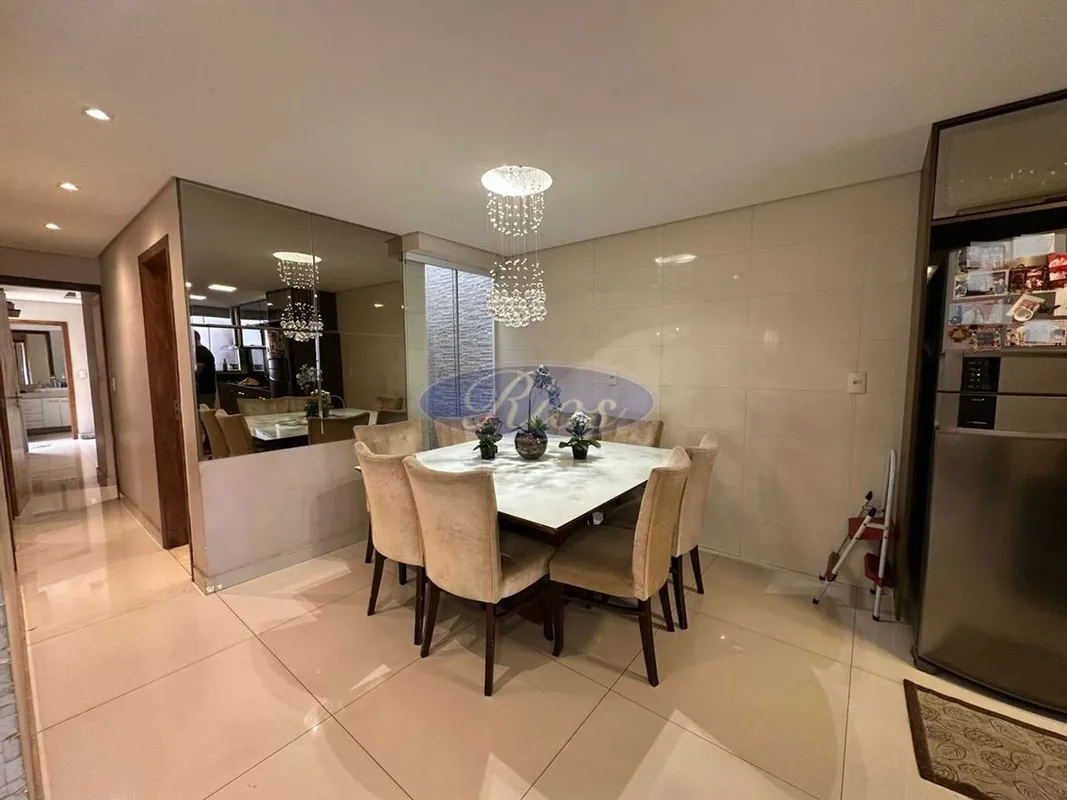 Rios Imóveis vende:Excelente casa de esquina na Segunda Avenida - Bloco 1260, Nú...