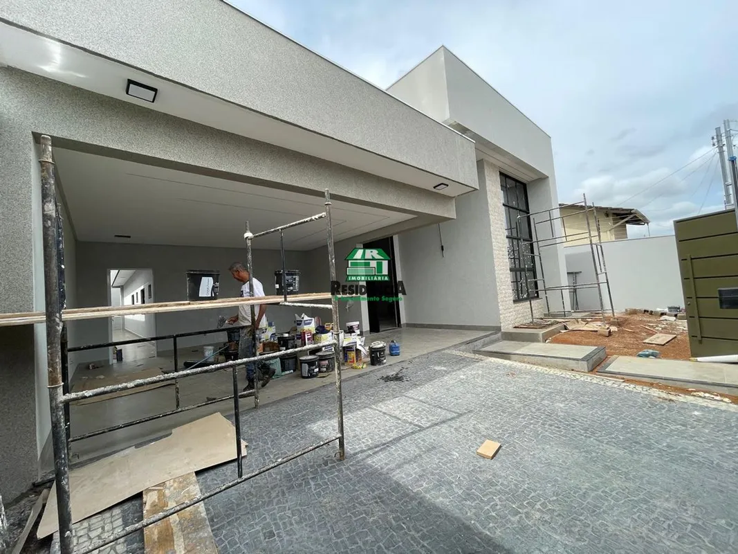 Casa Anápolis City - Área total 360m²- Área construída 222m²- 4 quartos sendo 3 ...