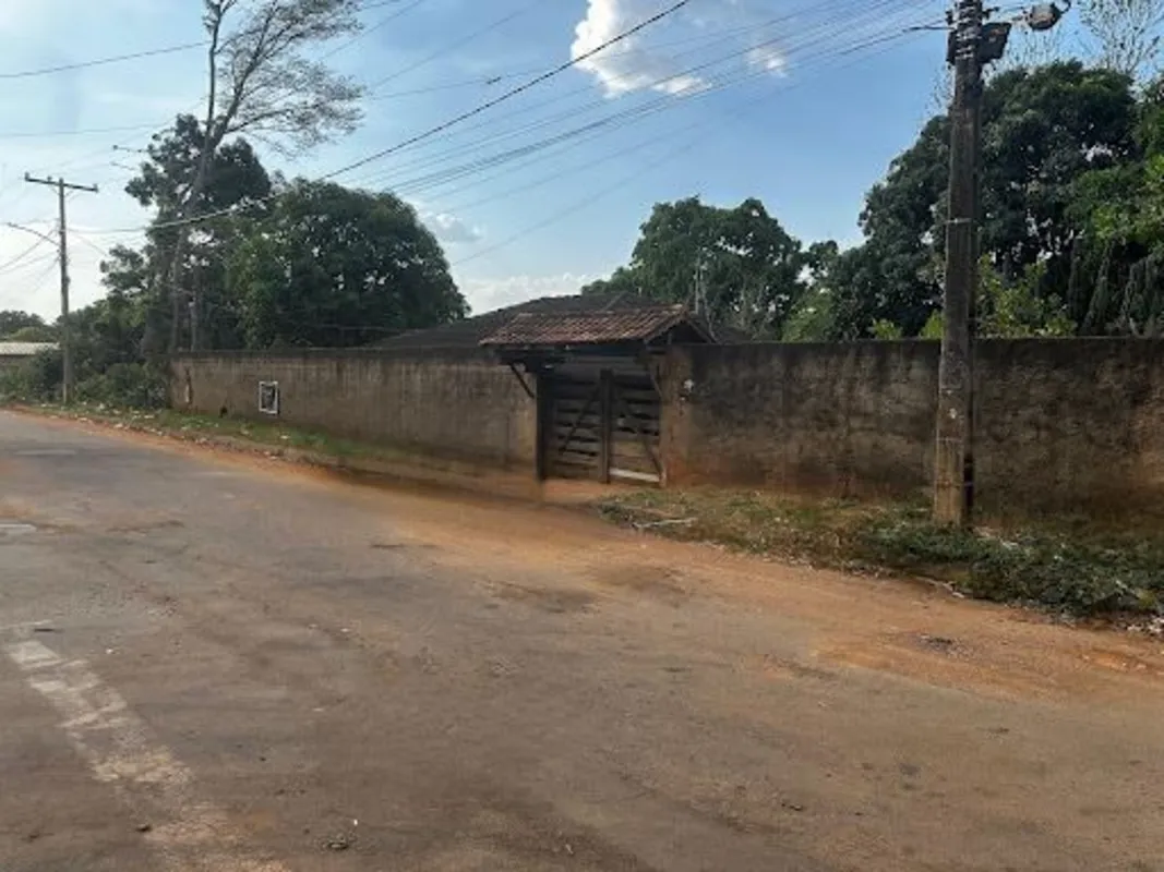Chácara no Setor Rio Vermelho - Aparecida de Goiânia - GO.Áreas desmembradas que...