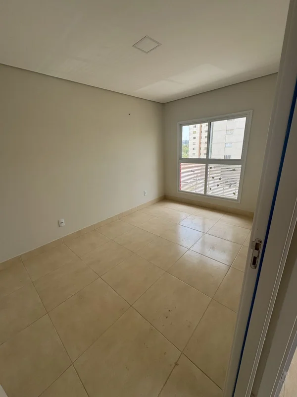 sala. 2 quartos,banheiro. cozinha, area serviço, garagem. elevador, preparacao a...