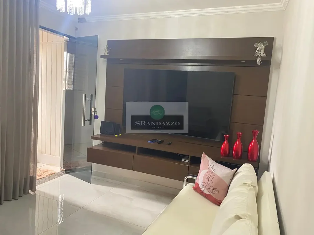 * - VENDO APARTAMENTO DE 01 QTO, (REFORMADO), NA (M NORTE)! * - Imagine morar em...