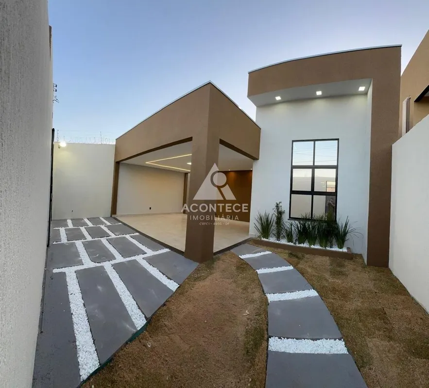CASA EM ALTO PADRÃO E BEM LOCALIZADA! QUADRA 24, ÁGUAS LINDAS DE GOIÁSLocalizada...