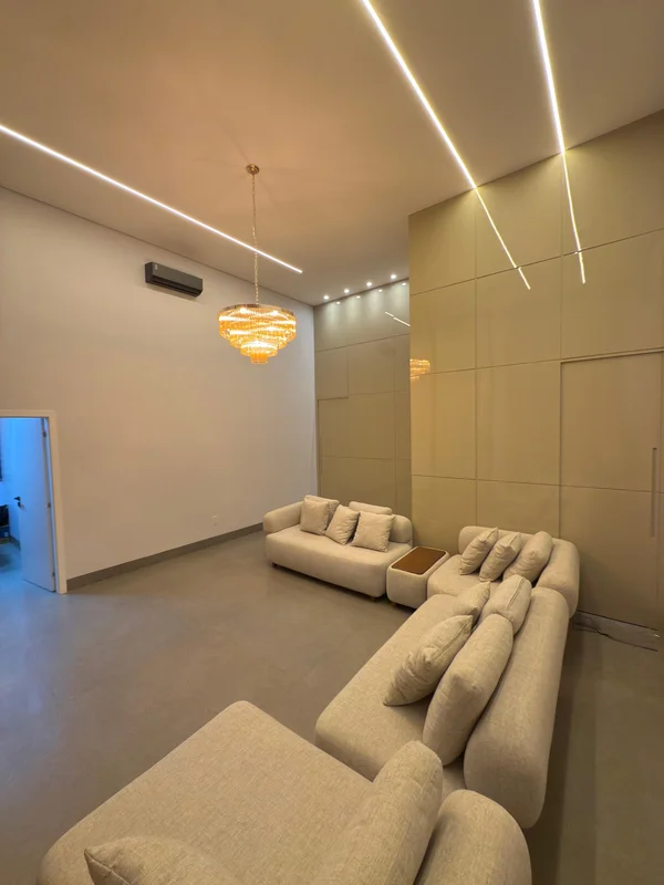 Casa de Alto Padrão em Condomínio Vazado – Vicente Pires (Rua 10 / Rua 12)Para q...