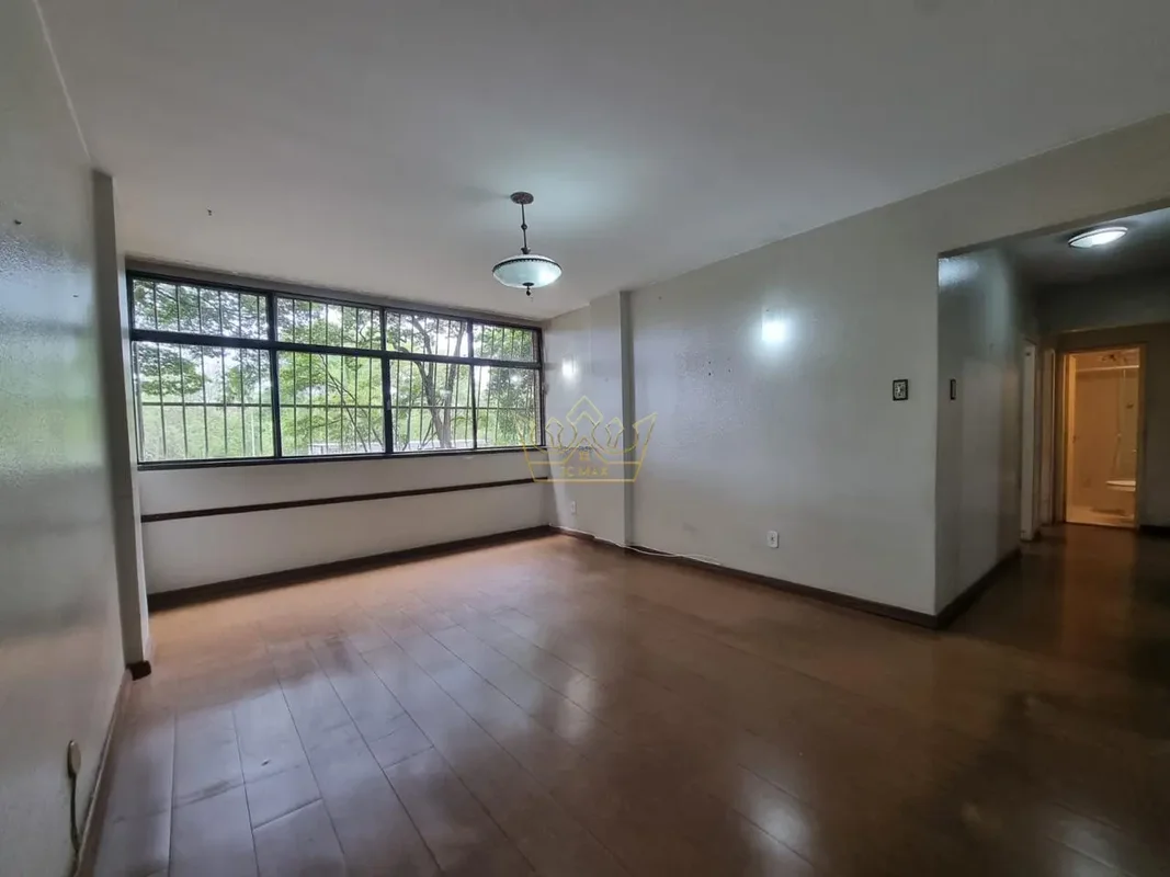 Excelente oportunidade no coração de Brasília! Localizado na SQN 105 Bloco K, As...