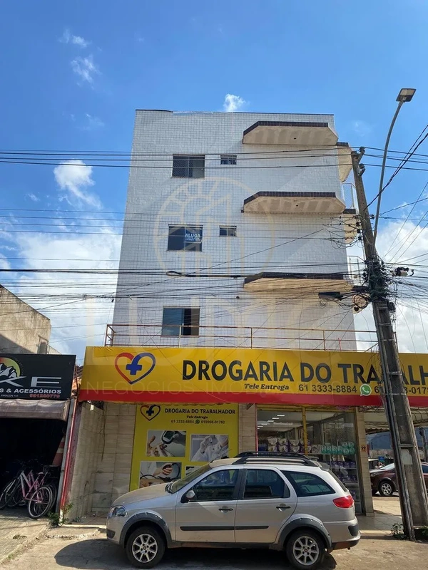 Apartamento 2 QuartoSs para Alugar — Recanto das Emas, Quadra 802, Conj. 6Confor...