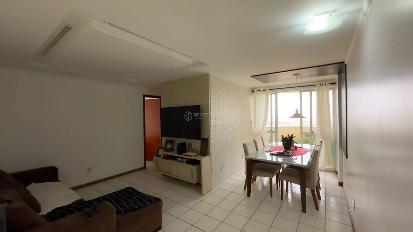 NEVES TEIXEIRA IMÓVEIS VENDE:Aconchegante apartamento, andar alto, dois quartos,...