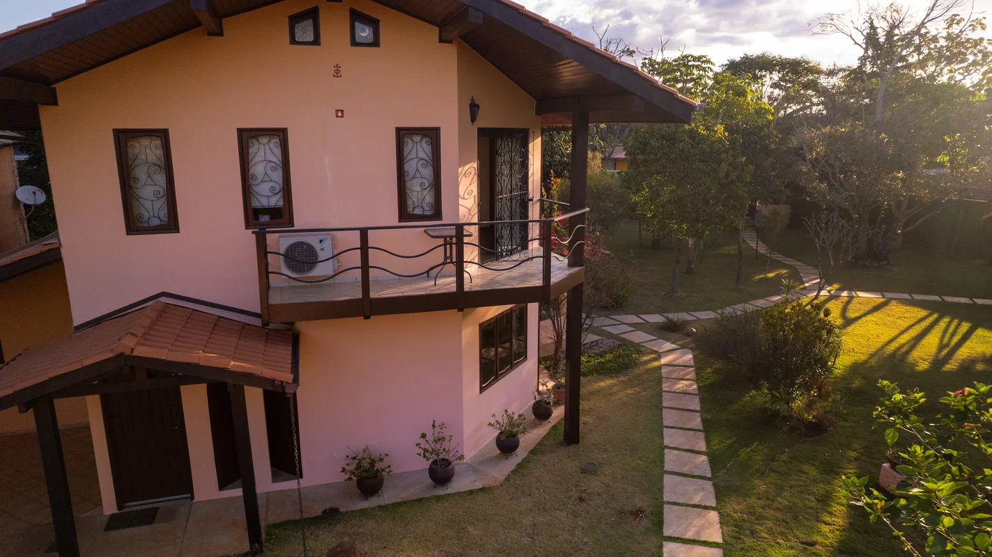 Você busca o equilíbrio perfeito entre segurança, exclusividade e natureza? Esta...