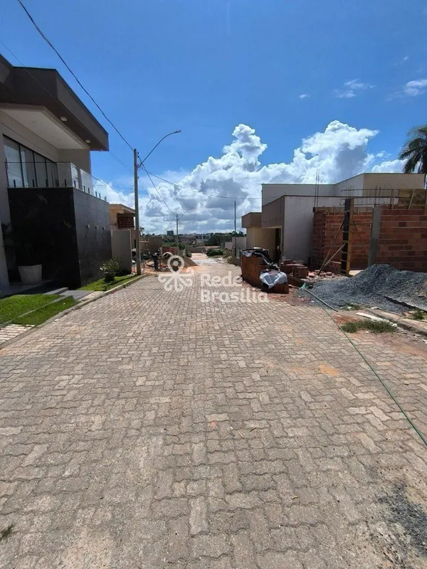 Residencial Buffalo Bill, localizado no Setor Habitacional Samambaia!- Com área ...