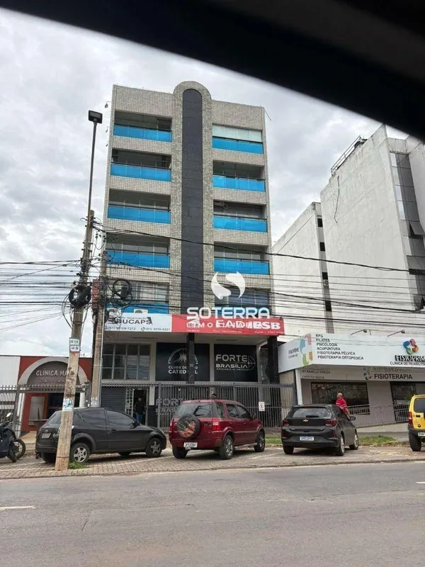 SOTERRA IMOBILIÁRIA DISPONIBILIZA PARA LOCAÇÃO DE EXCELENTES SALAS COMERCIAIS 20...