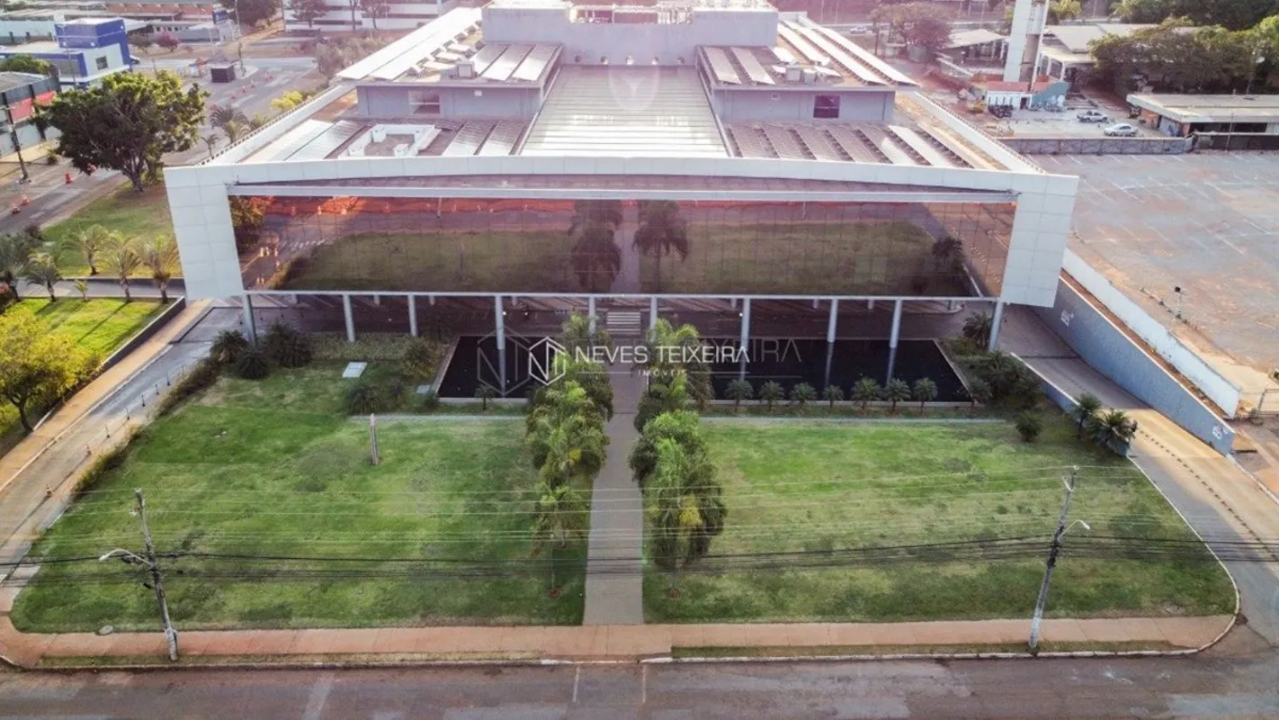 NEVES TEIXEIRA IMÓVEIS ALUGA: Espetacular duas salas, medindo juntas 105m² de ár...