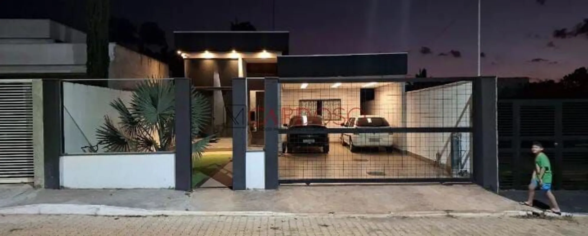 CASA À VENDA – ALEXANDRE GUSMÃO / INCRA 9 – R$ 650.000,00Localizada na Gleba 4, ...