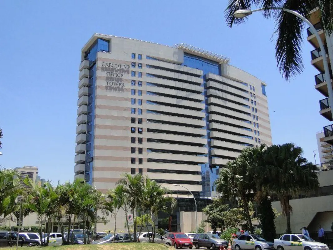 :: Executive Office Tower - Sala com garagem e 2 banheiros - andar alto . Andar ...