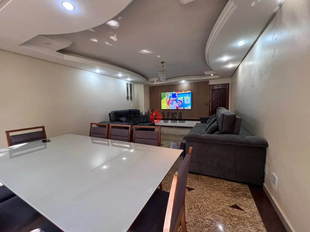 SQN 116, apartamento de 127m², nascente, vazado, 3 quartos, suíte, DCE - R$: 1.4...