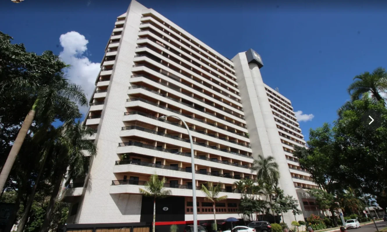 Lindo Flat Quarto e Sala à Venda – 54 m² – Mobiliado – 03 varandas Se você busca...