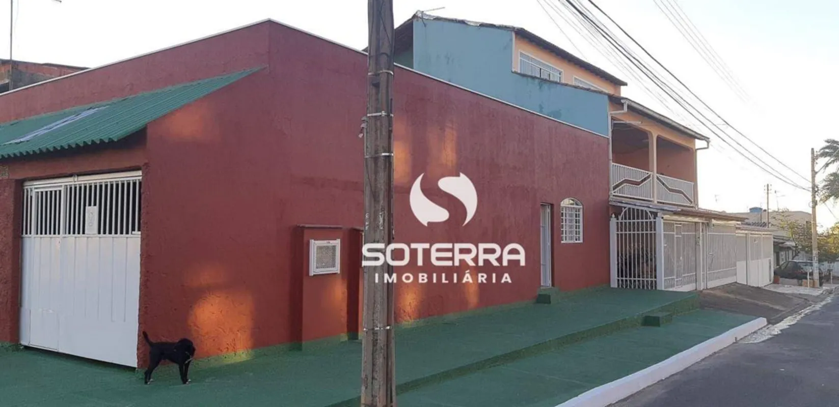 Soterra Imobiliária disponibiliza excelente casa recanto das emas.casa bem local...