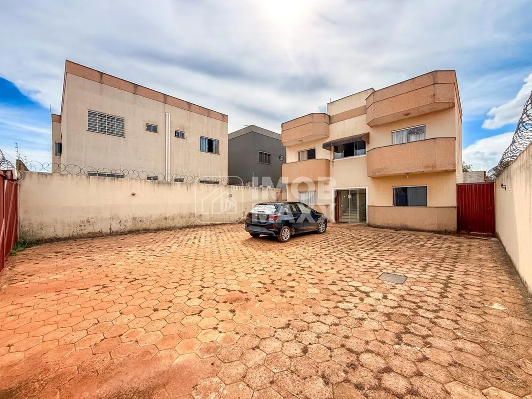 Descubra o seu novo lar no Jardim Paquetá II, em Planaltina! Este apartamento à ...