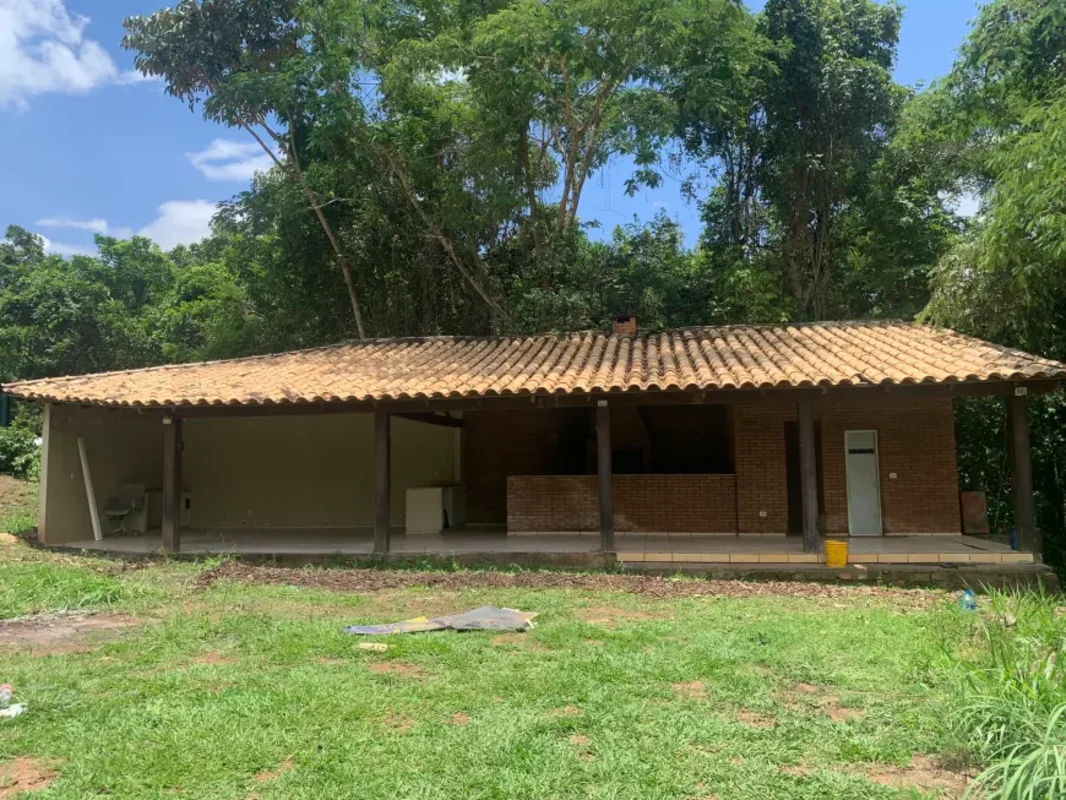 Grande área gourmet com 143m2, feita todo em tijolinho de cerâmica e madeira de ...