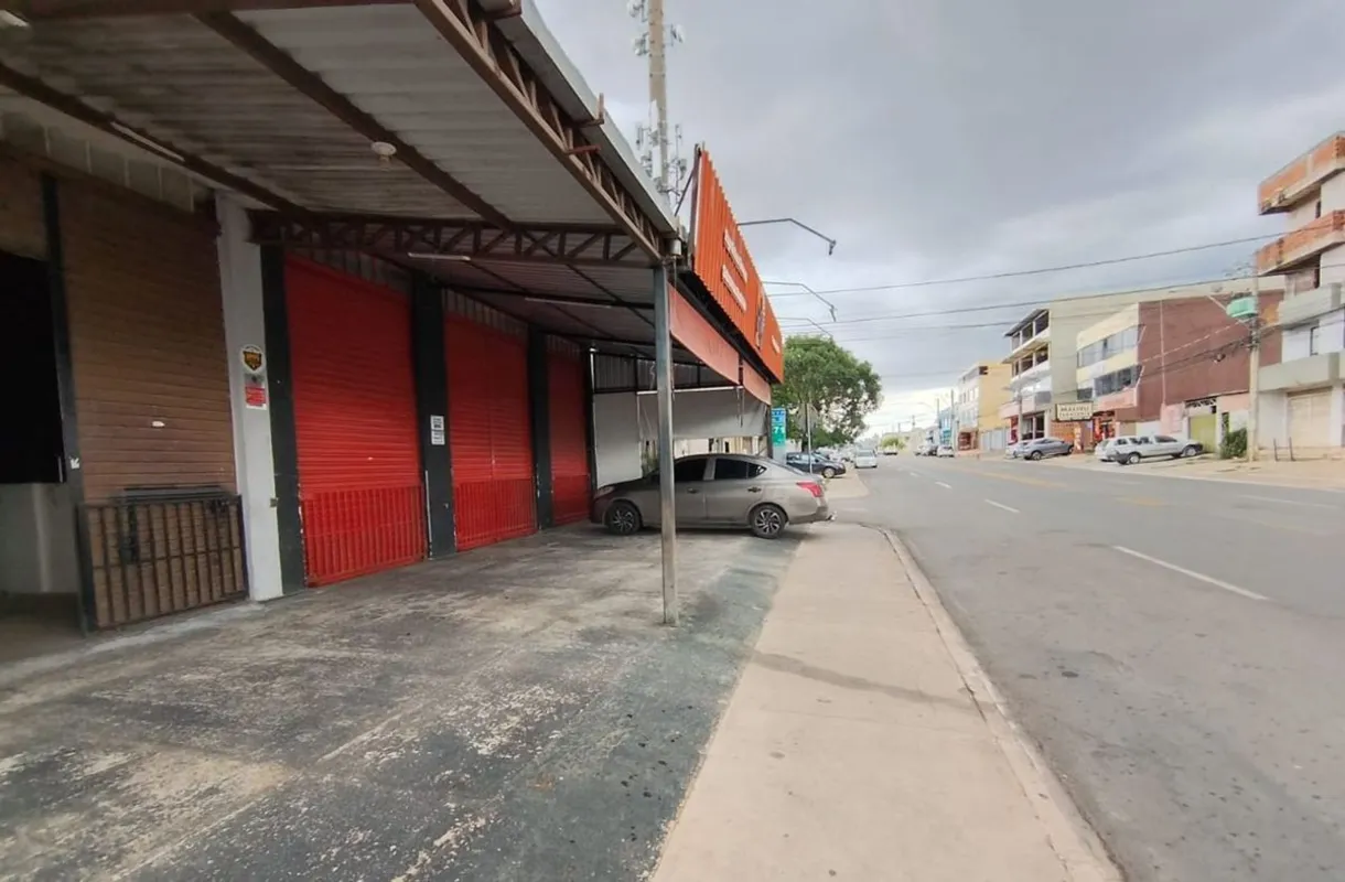 Vicente Pires Loja para Aluguel, com 92 m², em excelente localização na Rua 06.C...