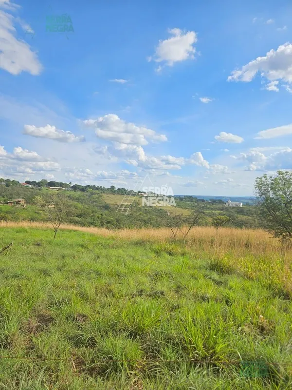 Terreno 1.000m² - fora de condomínio - região tranquila - Núcleo rural casa gran...