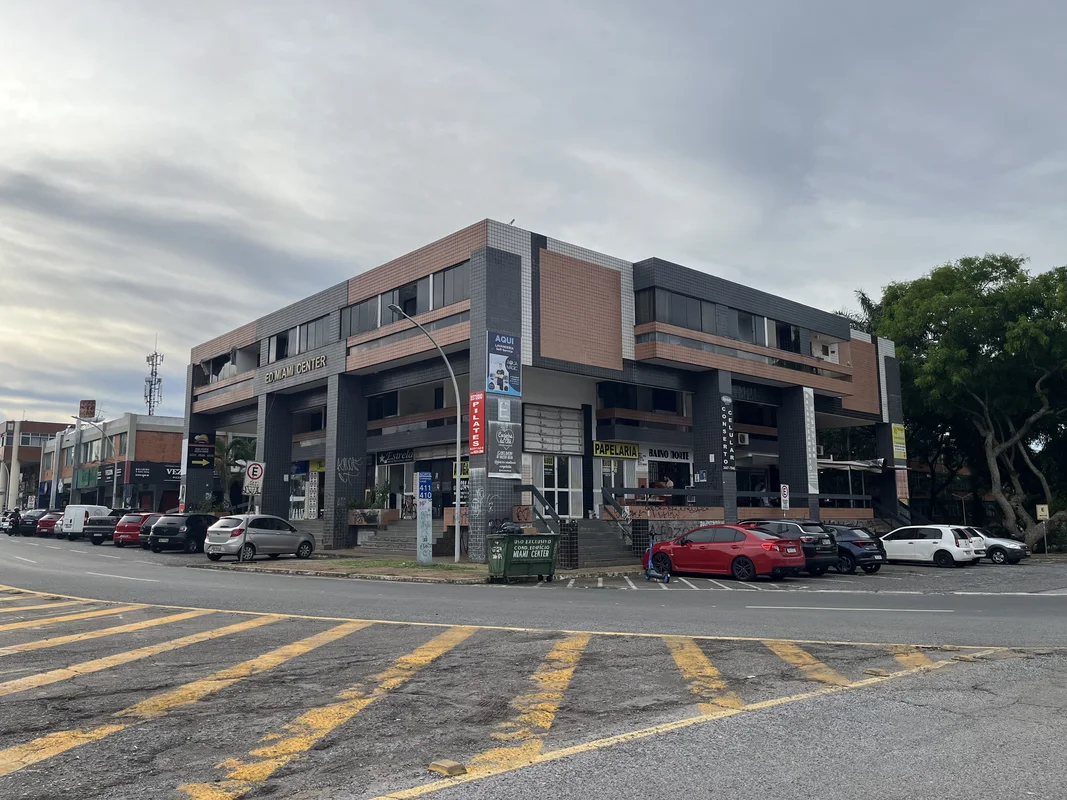 Loja de Esquina – Excelente Ponto Comercial na SCLN 411 – Bloco E Ed. Miami Cent...