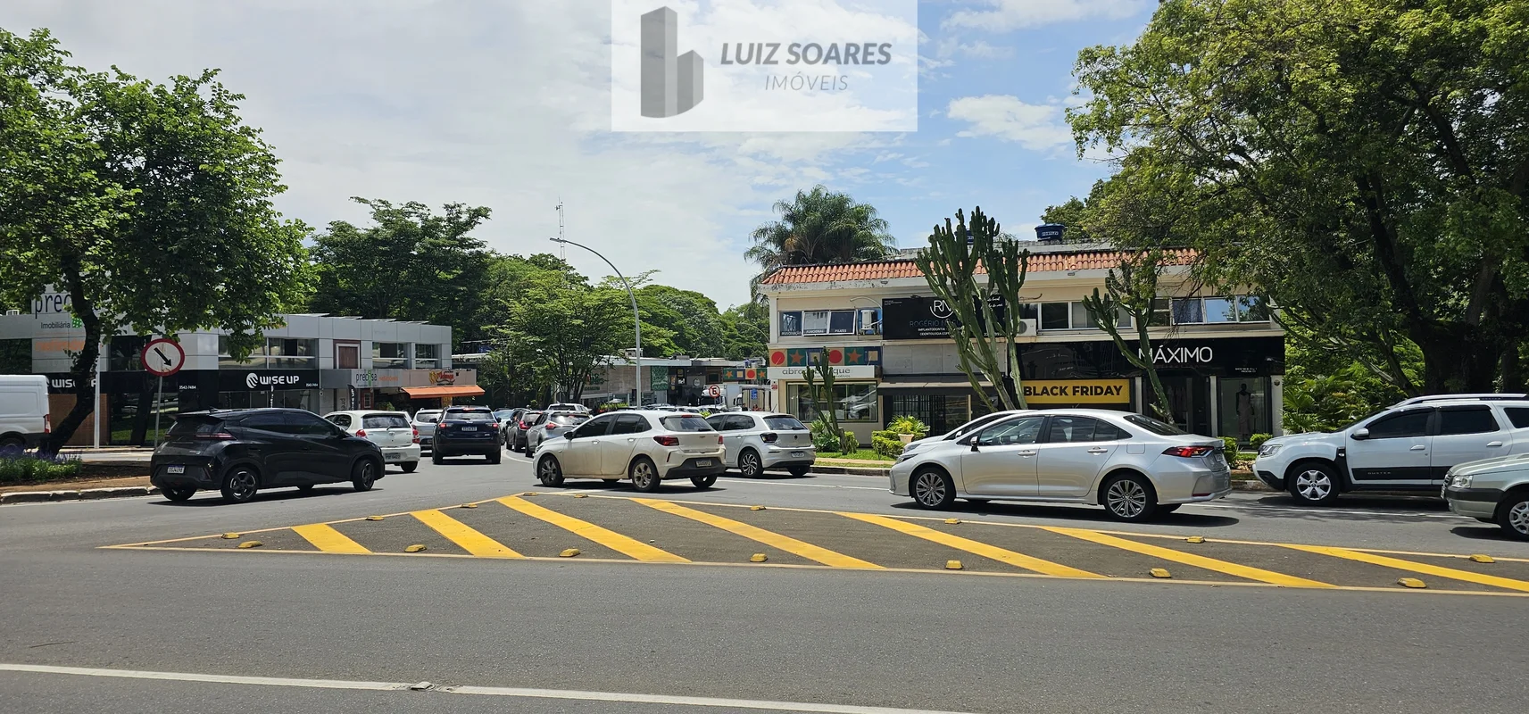 LOJA NA CLS 106LOJA NA MELHOR LOCALIZAÇÃO DE BRASÍLIATOTALMENTE REFORMADAQUADRA ...