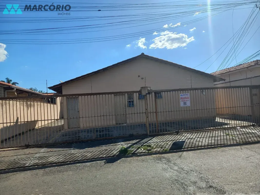 10 KITENETES ALUGADAS COM RENDA DE R$ 6.000,00Imóvel composto por 10 kitenetes a...
