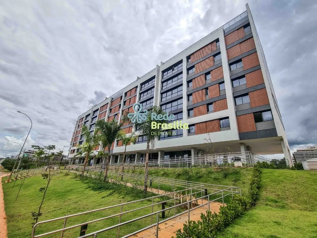 APARTAMENTO DE ALTO PADRÃO À VENDA - EDIFÍCIO ENNIUS MUNIZ - SETOR NOROESTE!Cara...