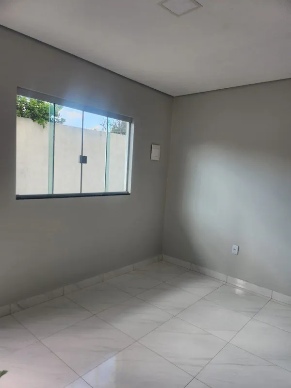 BAROLI IMÓVEIS VENDE EXCELENTE APARTAMENTO TRIPLEX DE 4 QUARTOS  EM ARNIQUEIRA/D...