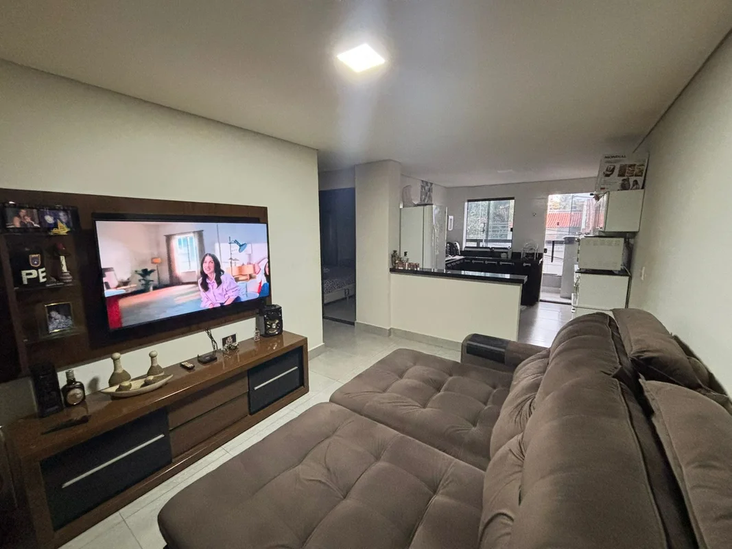 Excelente Apartamento de 2 Quartos – Colônia Agrícola Samambaia, Vicente Pires/D...