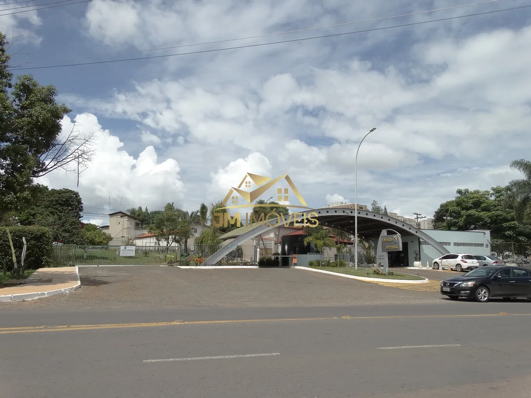  Oportunidade ! ULTIMO LOTE VAZIO Lote residencial de 593 m² no Condomínio Viven...