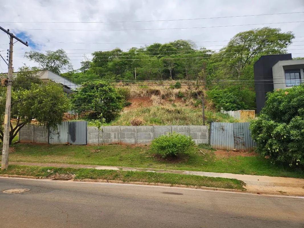 Lote para construção no condomínio Aldeia do Vale com Área de 1.622 m2 04/12/25
