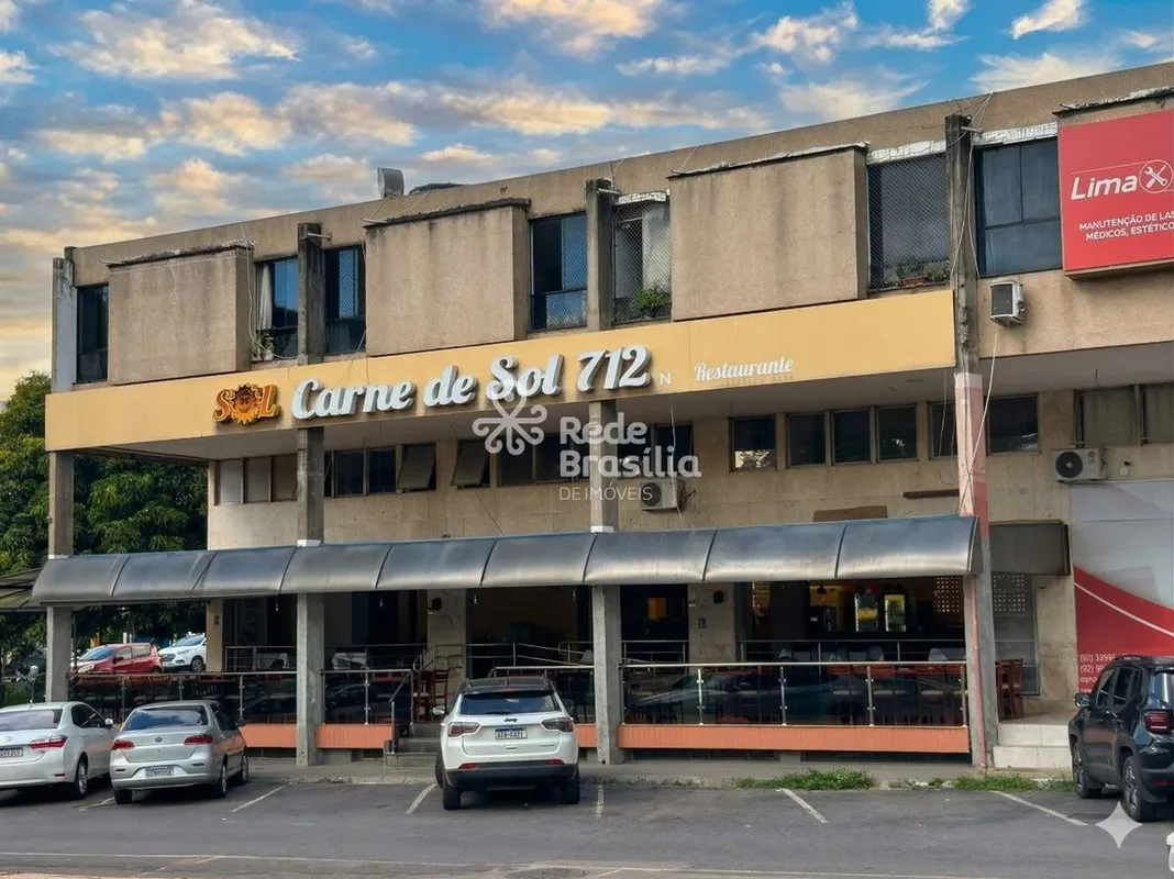 (Os móveis não estão incluso na venda)Explore este encantador apartamento à vend...