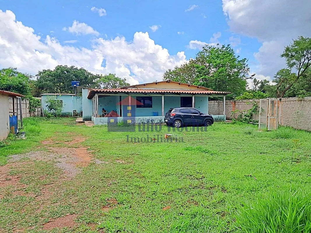 JULIO ROCHA IMOBILIÁRIA VENDE!ÓTIMA CASA NO CONDOMÍNIO SÃO FRANCISCO II COM 810m...