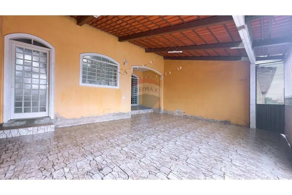 Aceita financiamento e FGTS.Entrada de R$ 72.000,00Apresentamos a você uma oport...