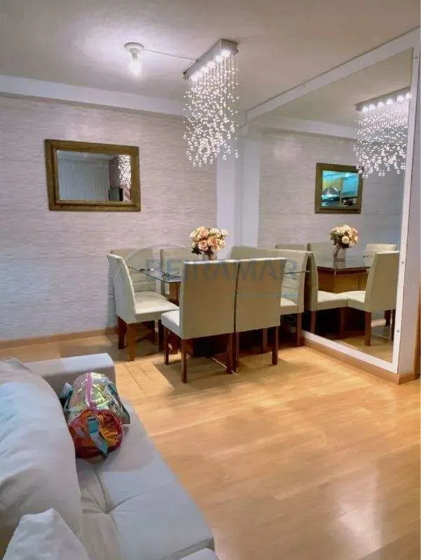 More em um apartamento de 70m² que une conforto, funcionalidade e sofisticação, ...