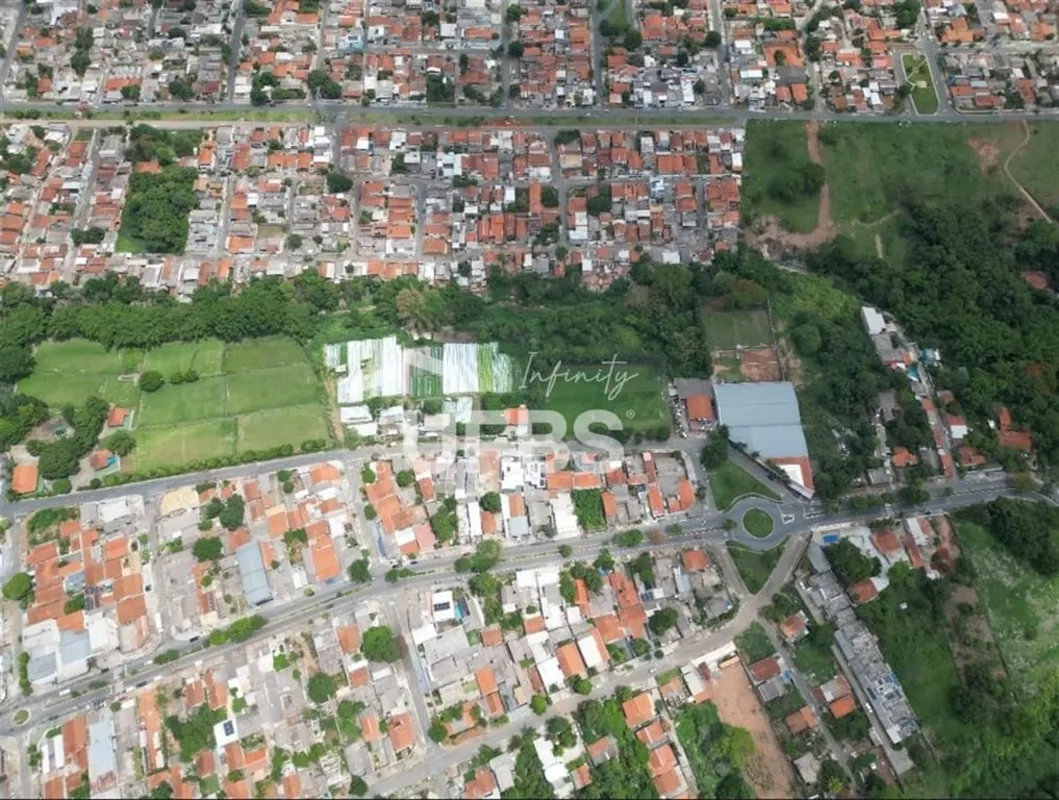 COD U-0028780 - Terreno grande plano em uma em localização estratégica, são 19.0...