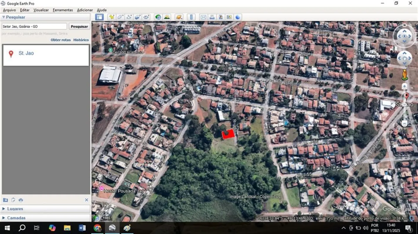 COD U-0028705 - Lote com pequeno declivio com excelente localização. Lugar tranq...