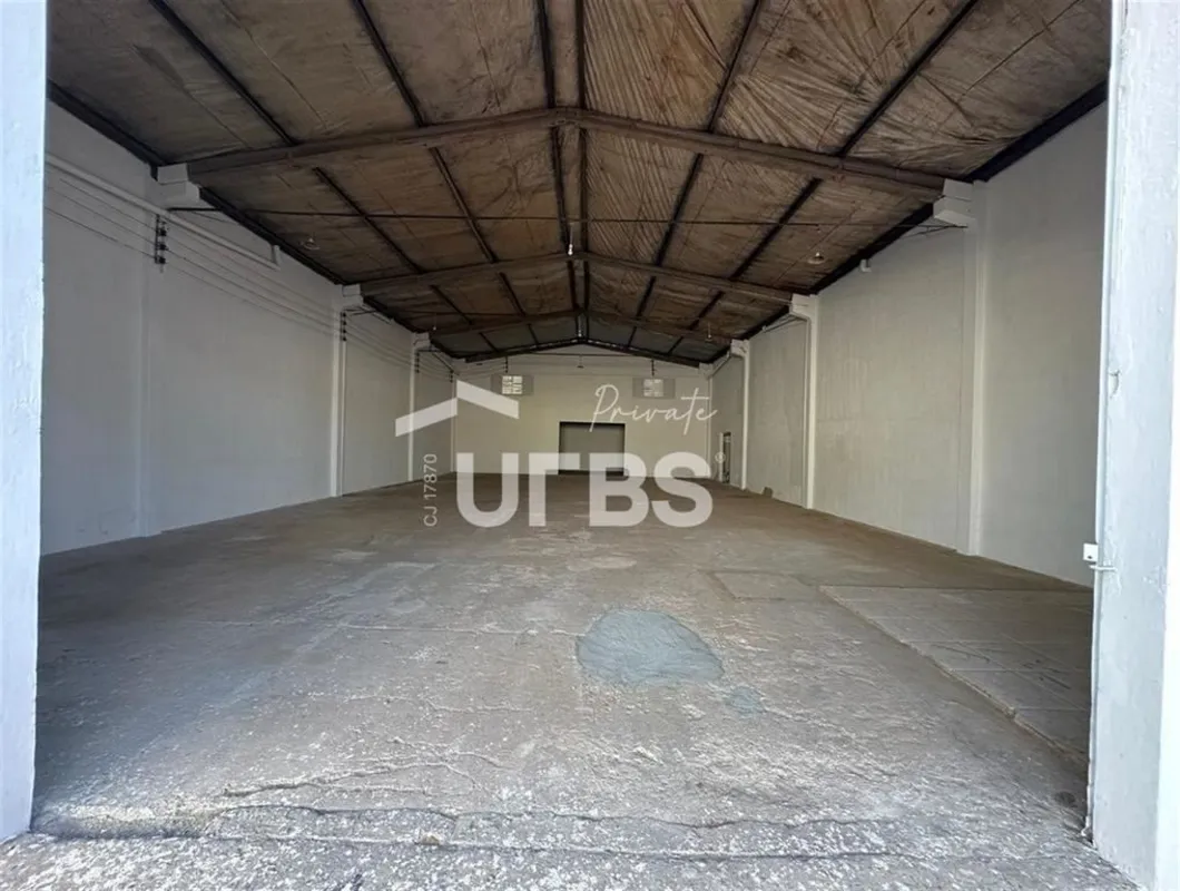 COD U-0029062 - Vende-se Galpão ComercialJardim GuanabaraQuase de frente ao Alde...