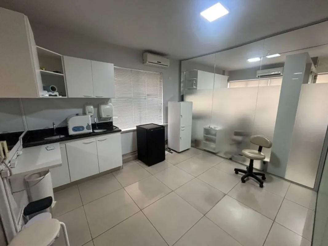 HENRIQUE: 9 8 1 9 8-4 2 4 0 (whatsapp) Sala para Consultório Odontológico na Rua...