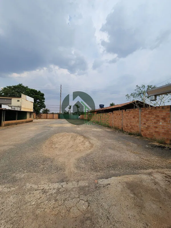 Vendo este maravilho terreno de 3 mil metros quadrados ja com uso de solo aprova...