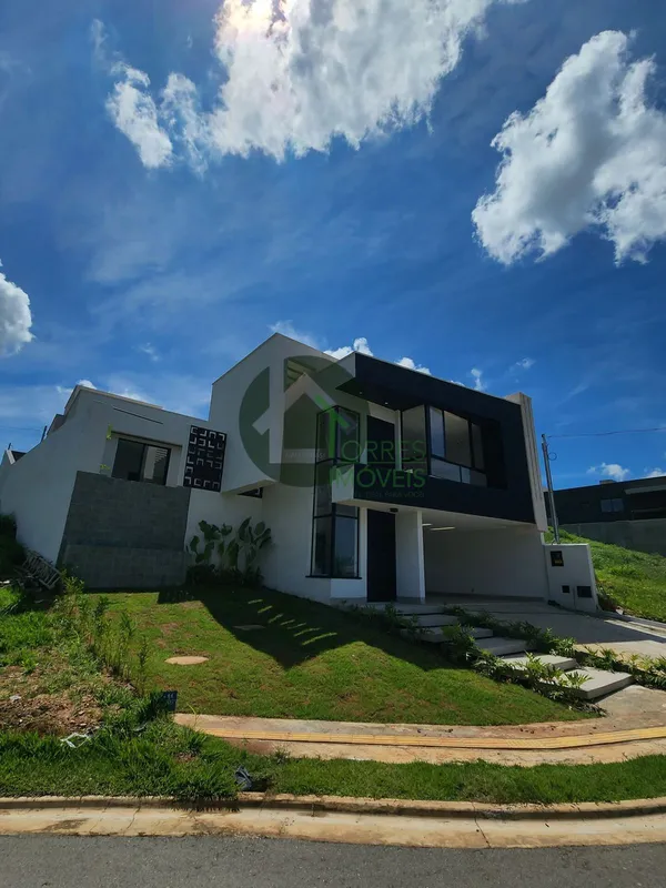 Residência de Alto Padrão com Sofisticação e ConfortoEsta magnífica casa oferece...