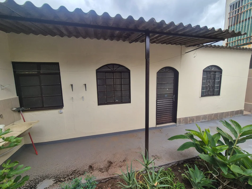 01 - PROXIMIDADES;- COMERCIAL NORTE- TAGUACENTER- COMÉRCIO LOCAL02 - IMÓVEL- 1 Q...