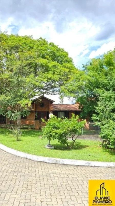 VENDO casa na SMPW QD 26, Conjunto 01, Condomínio ALAMEDA DOS IPÊS, térrea super...