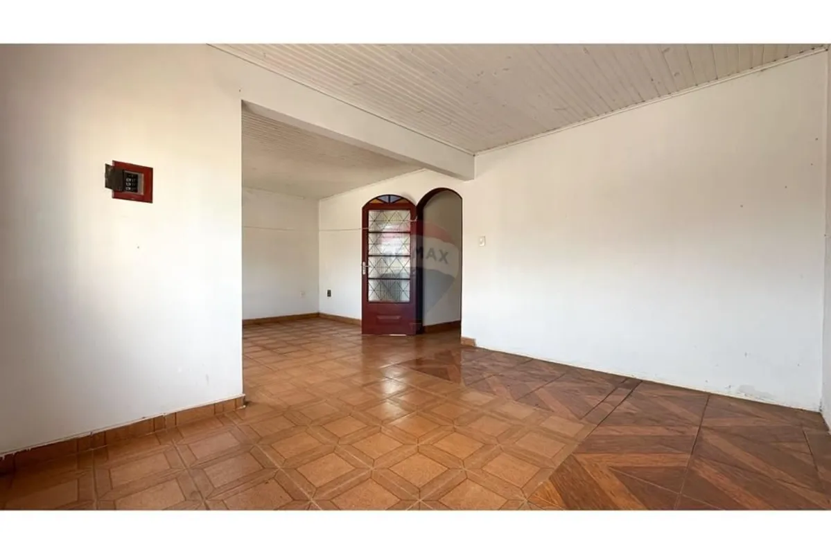 Casa de 3 andares com 7 quartos e uma vaga de garagem na QR 404 Samambaia Norte,...