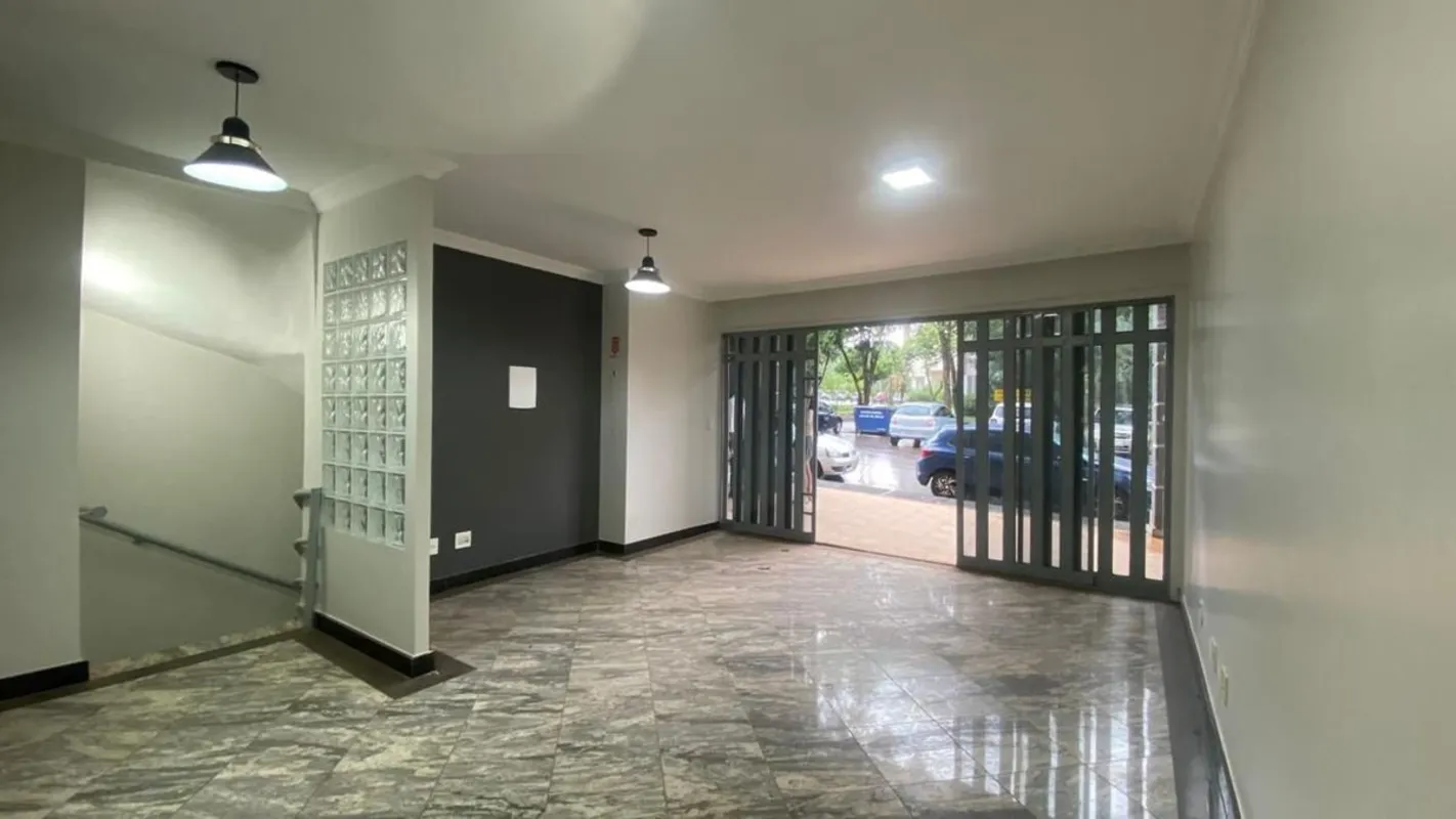 LOJA COM 135M² NA 716 ASA NORTE COM 2 LAVABOS ACEITA FINANCIAMENTODESTAQUES DO I...