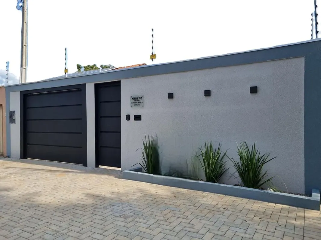 Casa à Venda 3 Quartos com Suíte, Piscina e Área Gourmet 806 Sul, Palmas/TO Loca...