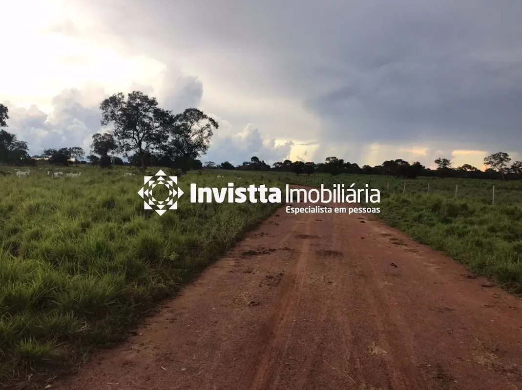 Área total: 880 Hectares (182 Alqueires)Área aberta: 440 Hectares (90 Alqueires)...