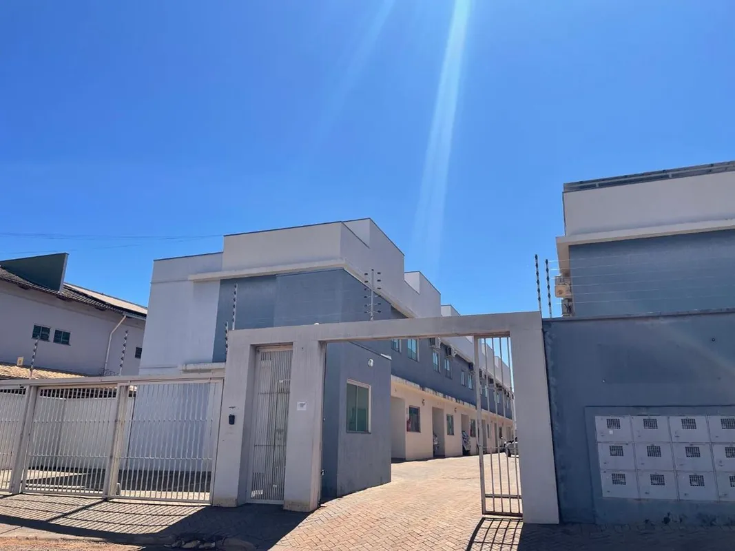 Sobrado à Venda no Condomínio Negreiros IV Localização Estratégica e excelente p...