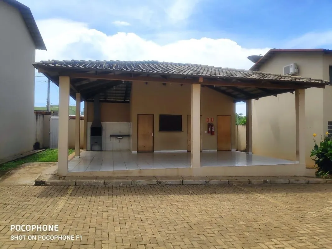 Sobrado à venda no Residencial Brisas da Serra Setor Santa Fé, Palmas/TOEste sob...